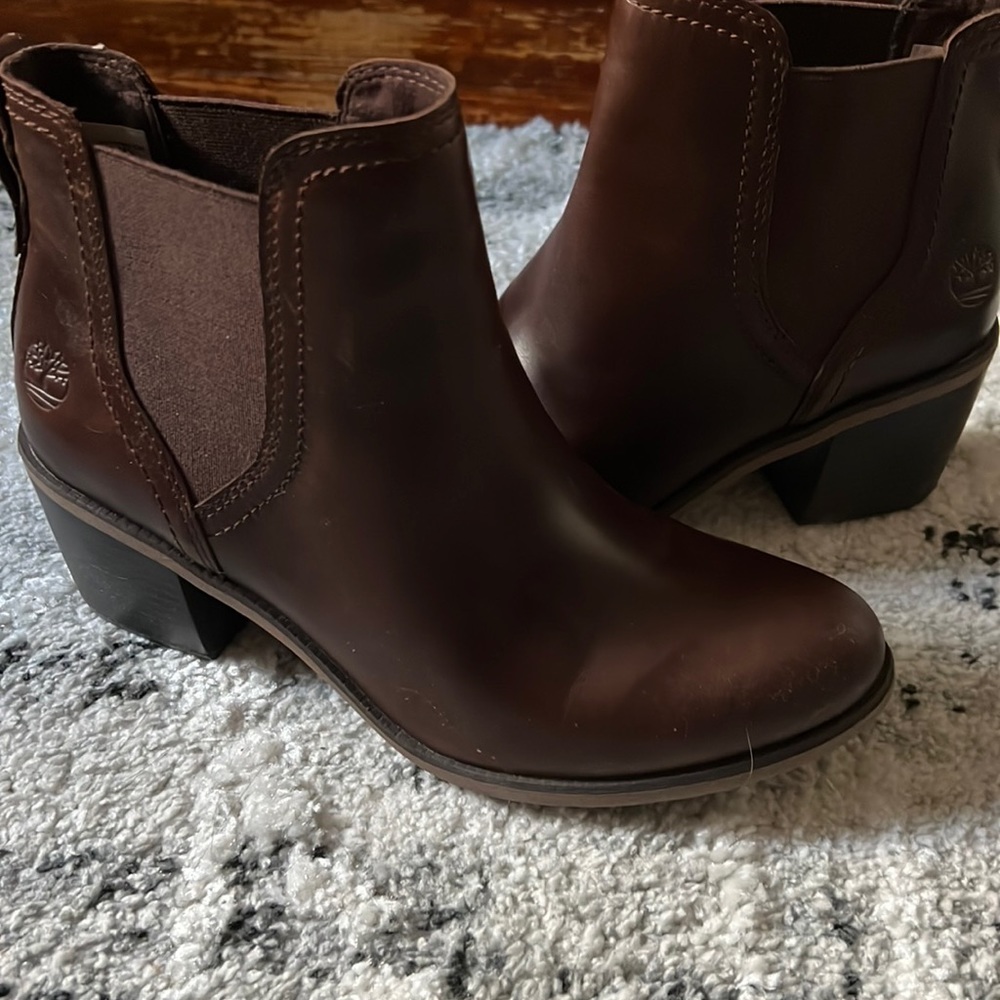 Ladies slip on Timberland boots